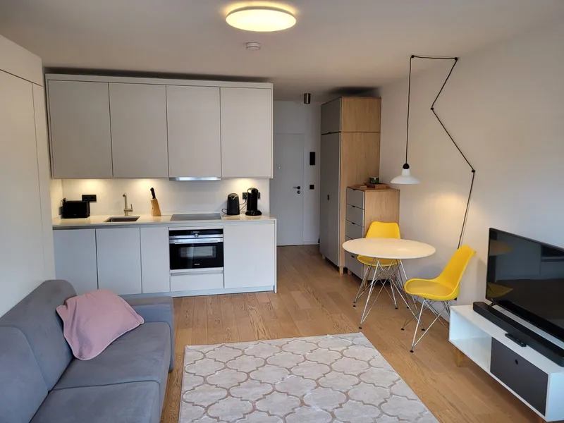 Möblierte Wohnung mit Balkon, Concierge & Lobby,  bei Adenauerplatz / Ku´Damm — photo 1
